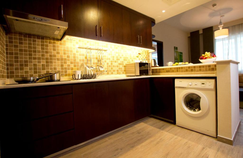 Vision Links 3 Aparthotel 4*