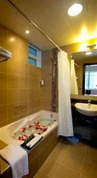 Vision Links 3 Aparthotel Abu Dhabi